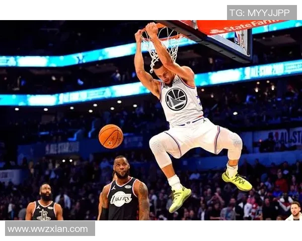 库里倾尽全力完成职业生涯最后一次扣篮感慨万千 库里倾尽全力完成职业生涯最后一次扣篮感慨万千